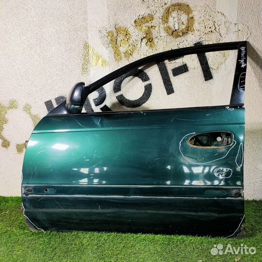 Дверь передняя левая Toyota Avensis (T220) I