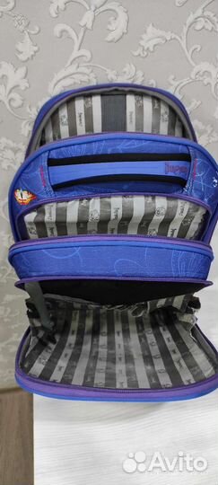 Школьный рюкзак