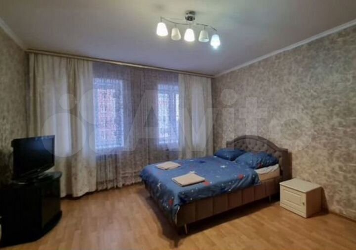 2-к. квартира, 80 м², 5/15 эт.