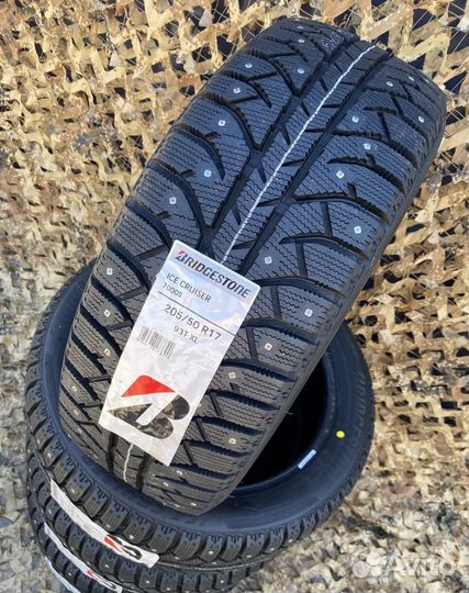 Bridgestone Ice Cruiser 7000S 205/50 R17 93T