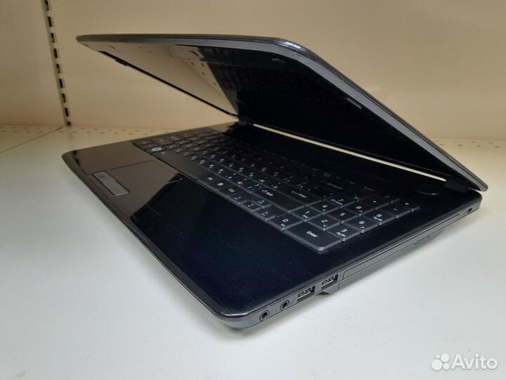 Ноутбук / Core I3 / 4Gb / Nvidia до 8Gb+SSD