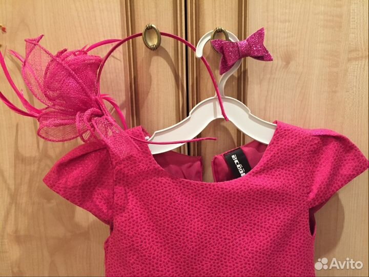 Платье на праздник,туфли и аксессуары