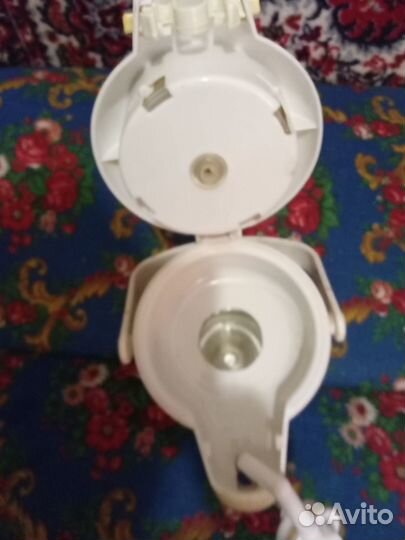 Продаю термос