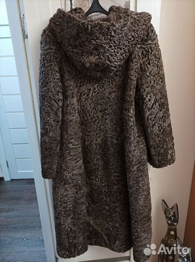 Шуба каракуль