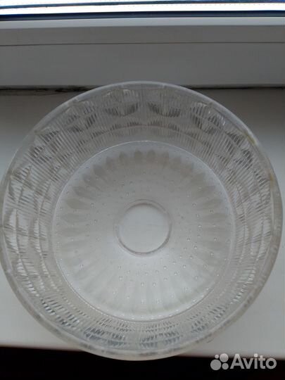 Небольшой стеклянный абажур