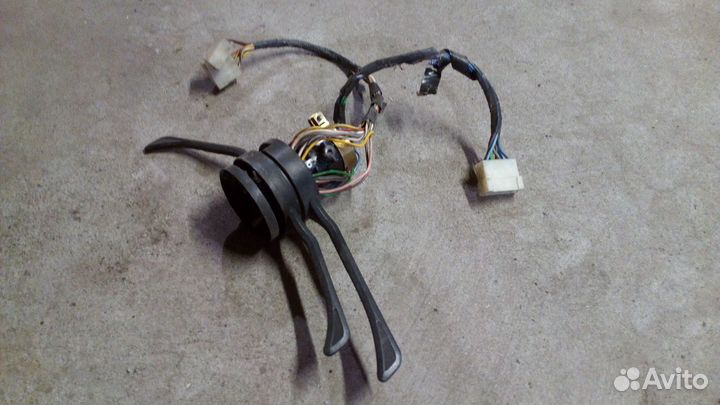 Подрулевые лепестки ваз 2106