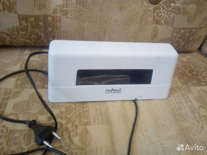 Лампа для ногтей