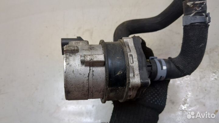 Насос водяной Audi e-tron, 2021