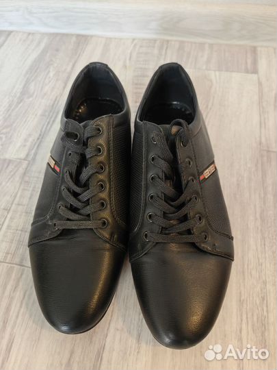 Кроссовки - ботинки