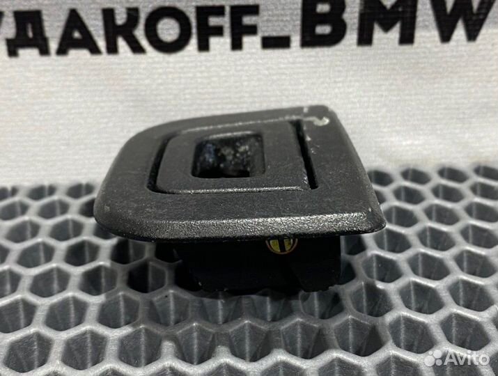 Кронштейн крепления груза Bmw X5 E53 M62B46 2003