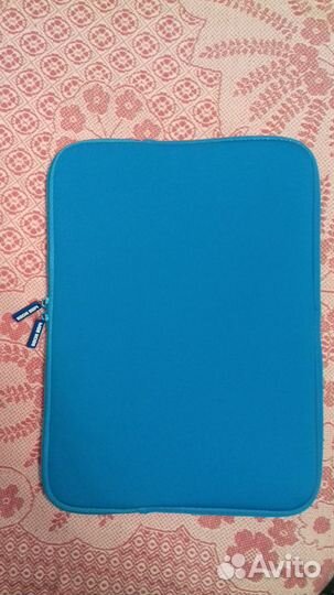 Чехлы для ноутбука и смартфона