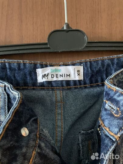 Джинсы M DenIm 42 р,Pull&Bear 40 р,Levi's 44 р