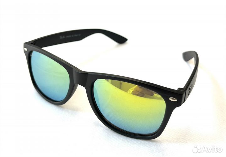 Очки солнцезащитные