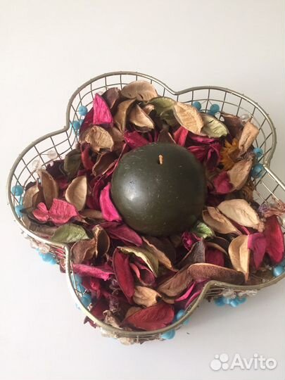 Декоротивная композиция со свечой