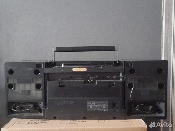 Кассетная магнитола sanyo c35