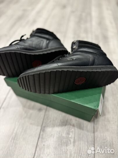 Зимние ботинки Lacoste