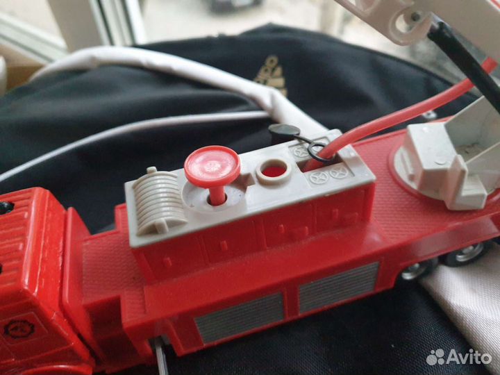 Модель грузовика mersedes пожарная