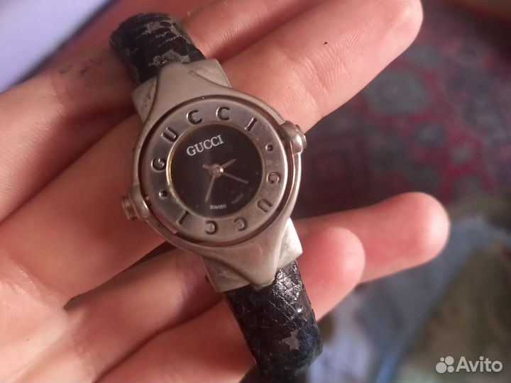 Часы gucci