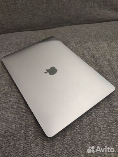 Apple macbook pro 13 2020