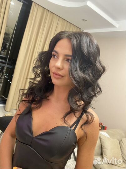 Стилист по прическам