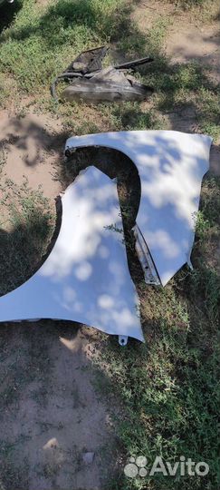 Крыло правое granta FL