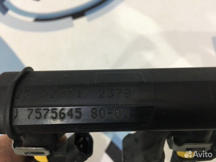 Топливная рампа Peugeot 308 2007-2011