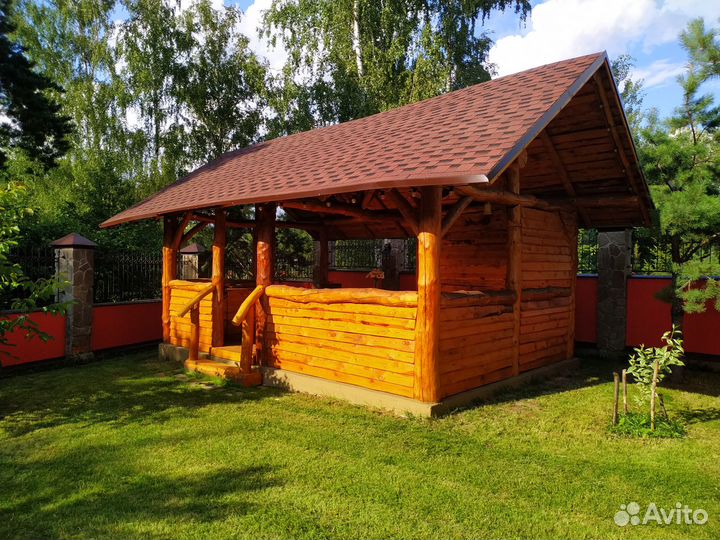 Беседка из лиственницы в стиле рустик
