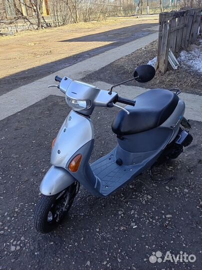 Скутер Suzuki Lets 4