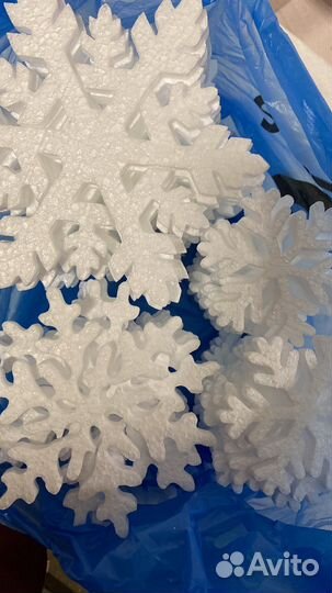 Снежинки Фигуры из пенопласта Резка пенопласта