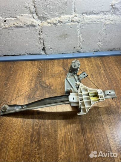 Стеклоподъемный механизм задний правый Ford Mondeo