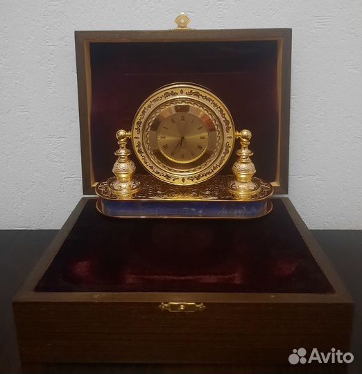 Часы каминные с лазуритом