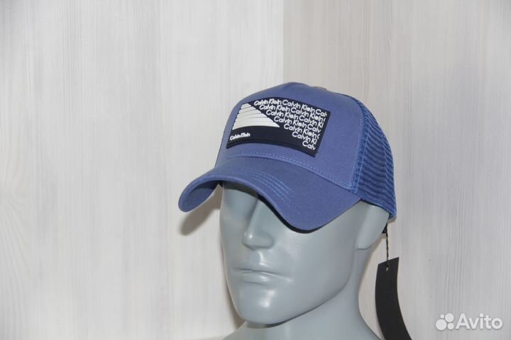 Бейсболки небольшого размера с сеткой