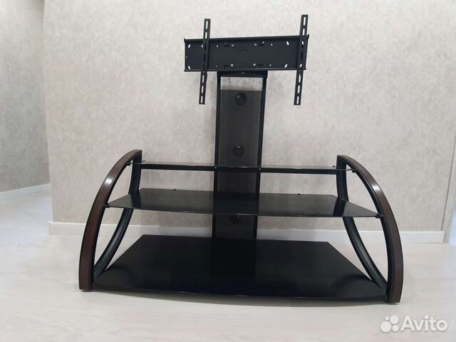 Подставка для TV с кронштейном