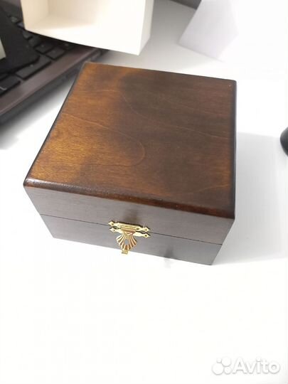 Футляр для хранения часов