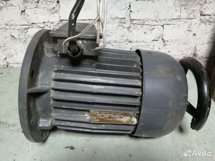 Электродвигатели разные