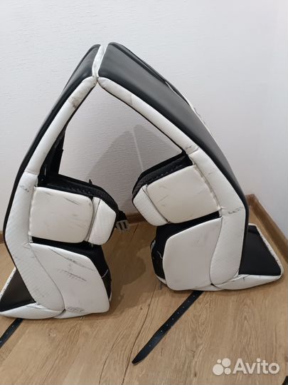 Вратарские щитки, ловушка и блин Brians Optik 2