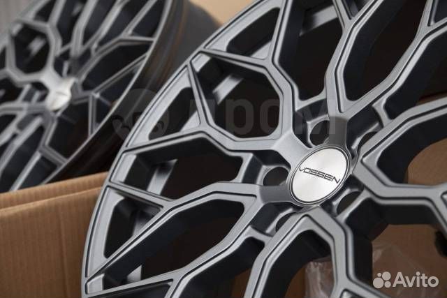 Диск литой Replica Vossen HF-2 R20 5*114.3