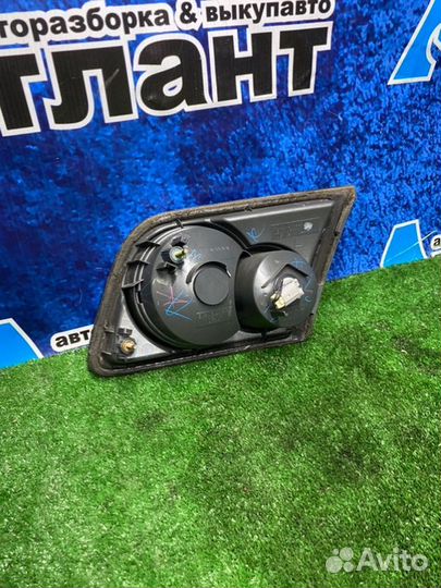 Фонарь в крышку левый Mazda 6 GG LF 2006