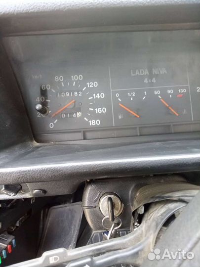 LADA 4x4 (Нива) 1.8 МТ, 2006, 102 000 км