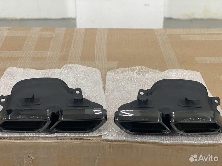 Черные насадки на выхлопные трубы mercedes S222