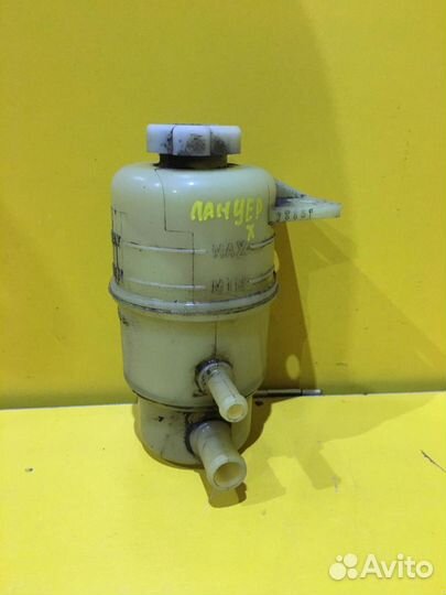 Бачок гур Mitsubishi Lancer X 2008–2017