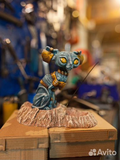 Статуэтка Котик Сфинкс