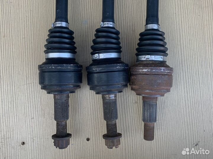 Задний привод Шрус Фольксваген Туарег 3.2 2006 год