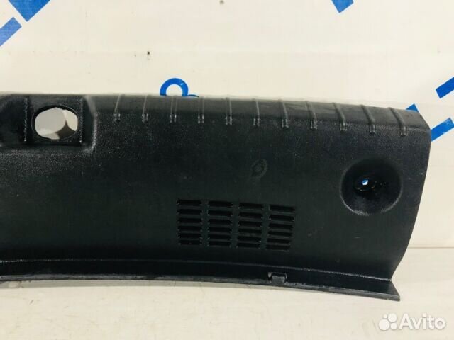 Обшивка задней панели багажника KIA RIO 4 1.4 мт с