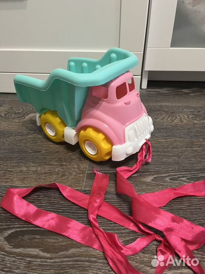 Отдам игрушки разные