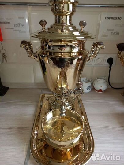 Старинный угольный самовар