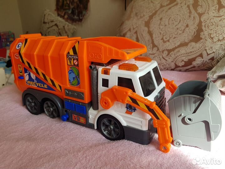 Мусоровоз dickie