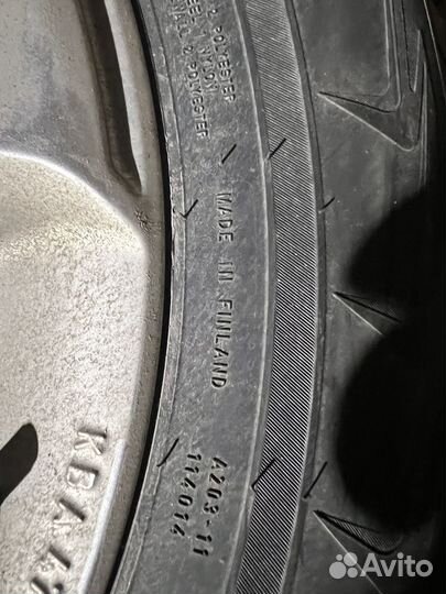 Nokian Tyres Hakkapeliitta 5 SUV 215/65 R16 102T