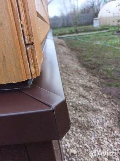 Отливы на цоколь