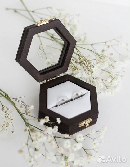 Шкатулка для свадебных колец
